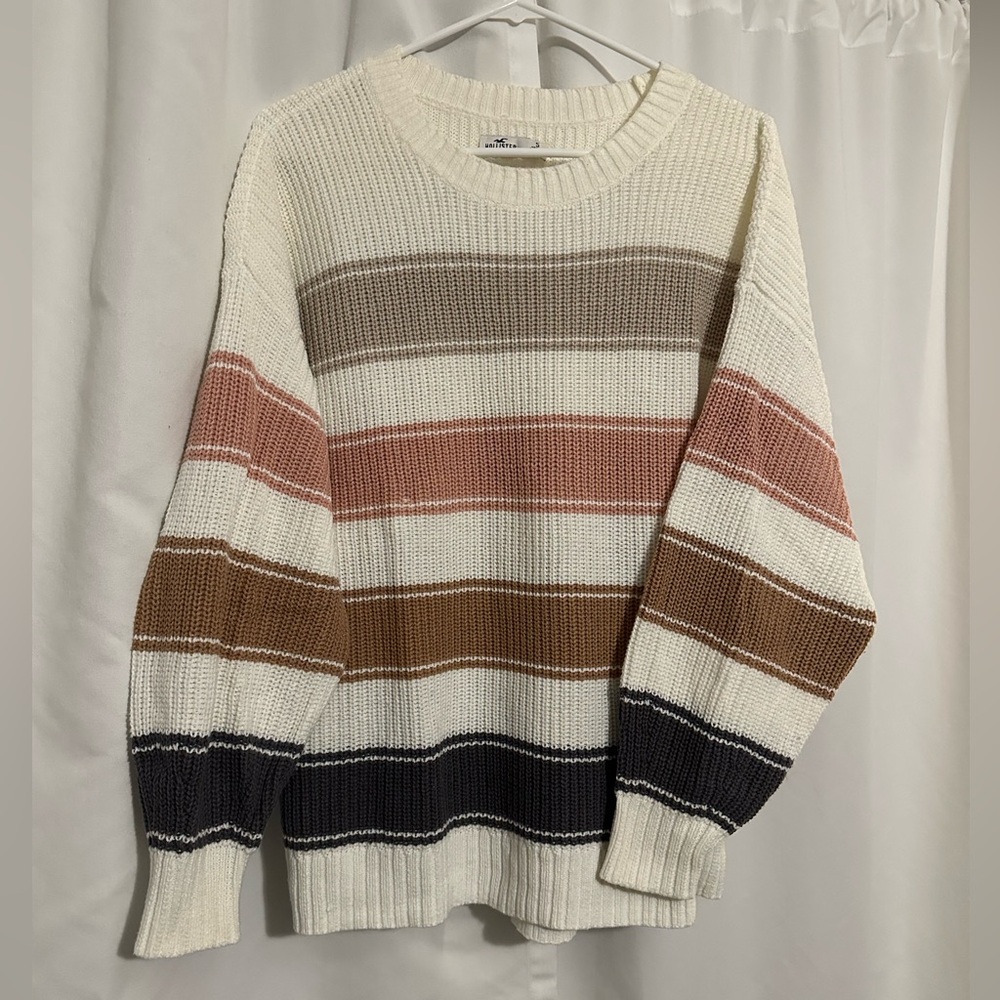 Hollister Oversized Multicolor Block Knit Sweater - Small